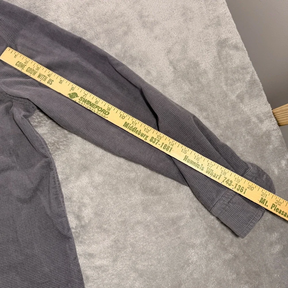 Banana Republic Button Down Mens Large Grey Corduroy Untucked Fit LS Fine Wale C